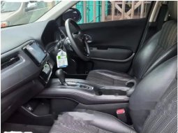 Mobil Honda HR-V 2017 E dijual, Jawa Barat 2