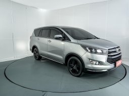 Toyota Kijang Innova 2.4 Venturer