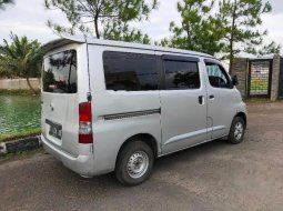Mobil Daihatsu Gran Max 2012 AC dijual, Jawa Barat 6