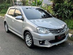 Toyota Etios Valco 2013 Jawa Barat dijual dengan harga termurah 10