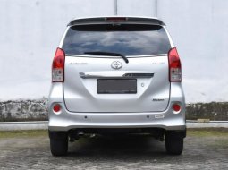 Toyota Avanza Veloz 2012 3