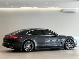 Jual mobil bekas murah Porsche Panamera 2017 di Jawa Timur 9