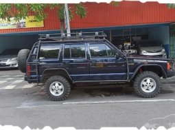 Jawa Timur, jual mobil Jeep Cherokee 1994 dengan harga terjangkau 6