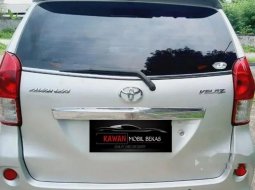 Mobil Toyota Avanza 2011 Veloz dijual, DKI Jakarta 4