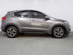 Honda HRV E AT 2020 Grey 4