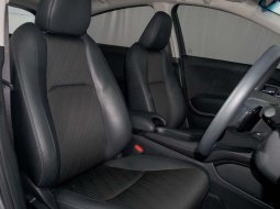Honda HRV E AT 2020 Grey 9