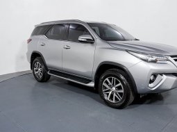 Fortuner 2.4 VRZ AT 2017 Silver 2