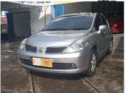 Jual mobil Nissan Latio 2008 bekas, Jawa Timur 11