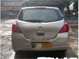 Jual mobil Nissan Latio 2008 bekas, Jawa Timur 1