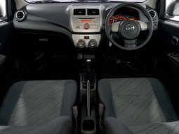 Daihatsu Ayla 1.0L X MT 2013 Hitam 8