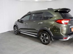 Honda BRV E Prestige AT 2016 Hijau 8