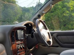 Jual cepat Toyota Land Cruiser 4.2 VX 2000 di Jawa Barat 13