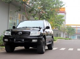 Jual cepat Toyota Land Cruiser 4.2 VX 2000 di Jawa Barat 5