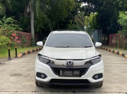 Honda HR-V 1.5L E CVT MATIC 2019 Putih ISTIMEWA BGT KM LOW JAMIN SUKA BGT BUKTIIN LANGSUNG 3