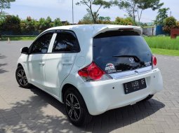 Jual cepat Honda Brio E 2017 di Jawa Timur 1