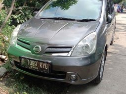 Jawa Barat, jual mobil Nissan Livina 2012 dengan harga terjangkau 1