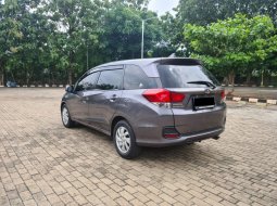 Jual mobil bekas murah Honda Mobilio 2018 di Banten 4