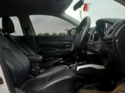 Jual mobil bekas murah Mitsubishi Outlander Sport 2016 di Banten 10