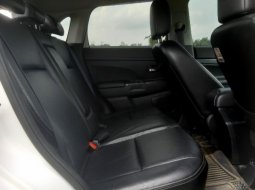 Jual mobil bekas murah Mitsubishi Outlander Sport 2016 di Banten 8