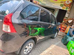 Mobil Toyota Avanza 2012 dijual, DKI Jakarta 3