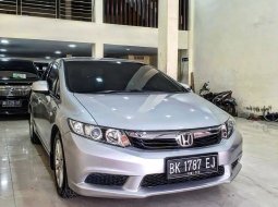 Honda Civic 1.8 i-Vtec 2012 Silver 2