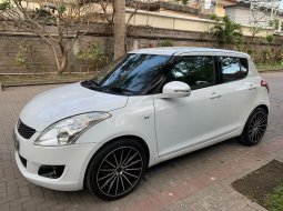 Suzuki Swift GX 2013 Putih 1