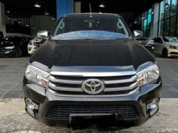Toyota Hilux D-Cab 2.4 V (4x4) DSL A/T 2018