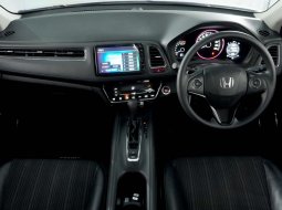 Honda HRV E AT 2018 Silver 8
