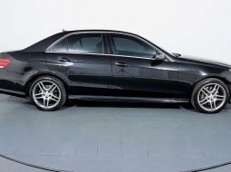 Mercedes Benz E 400 3.0 AT 2014 Hitam 4