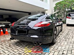 Mobil Porsche Panamera 2011 PDK terbaik di DKI Jakarta 11