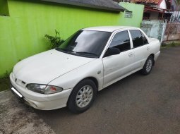 Mobil Proton Wira 2005 terbaik di Jawa Barat 1