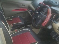 Jawa Barat, jual mobil Daihatsu Xenia M 2011 dengan harga terjangkau 5