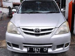 Jawa Barat, Toyota Avanza 1.3G AT 2010 kondisi terawat