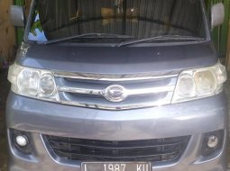 Jual mobil bekas murah Daihatsu Luxio X 2011 di Jawa Timur 1