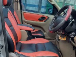 Jual mobil Ford Escape 2005 bekas, Banten 9