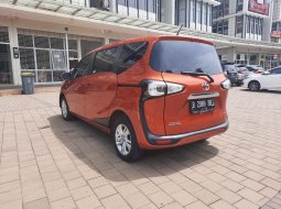 Jawa Barat, jual mobil Toyota Sienta 2017 dengan harga terjangkau 5