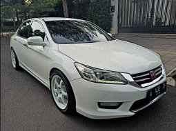 Mobil Honda Accord 2013 2.4 VTi-L dijual, DKI Jakarta 4