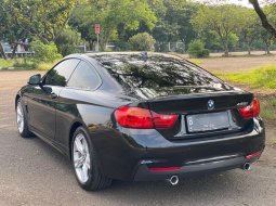 BMW 4 Series 435i AT 2015 Hitam ISTIMEWA KM 2RB LOW BGT SIAP PAKAI GRESS BGT JAMIN SUKA BGT 4
