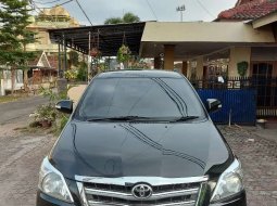 Lampung, Toyota Kijang Innova V 2014 kondisi terawat 2