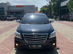 Toyota Kijang Innova 2.0 G