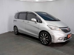 JUAL Honda Freed E AT 2013 Silver 1