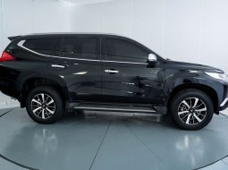 JUAL Mitsubishi Pajero Sport Dakar 4x2 AT 2016 Hitam 5