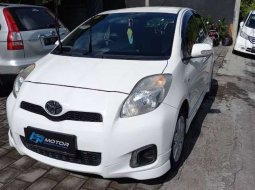 Jual Toyota Yaris E 2012 harga murah di Bali 2