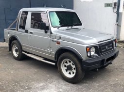 Mobil Suzuki Jimny 2006 terbaik di Jawa Timur 2