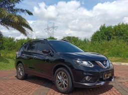 Mobil Nissan X-Trail 2016 Extremer dijual, DKI Jakarta 9