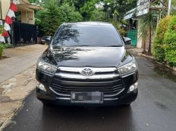 Toyota Kijang Innova 2.4G Hitam