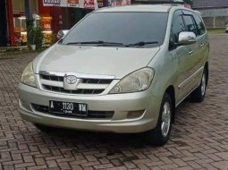 Banten, Toyota Kijang Innova G 2006 kondisi terawat 1