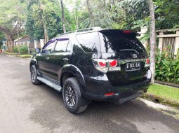 DKI Jakarta, Toyota Fortuner 2.4 G AT 2014 kondisi terawat 2