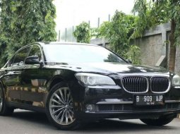 DKI Jakarta, BMW 7 Series 2009 kondisi terawat 2