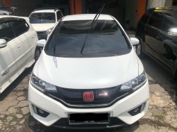 Jual Mobil Bekas, Promo Honda Jazz RS CVT 2018 Putih 1